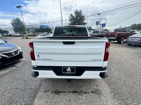 Used 2022 Chevrolet Silverado 1500 Custom RWD image 13