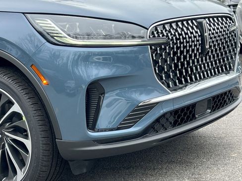 New 2026 Lincoln Aviator Reserve image 2