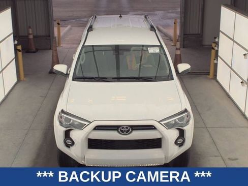 Used 2024 Toyota 4Runner SR5 image 3