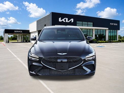 Used 2023 Genesis G70 3.3T w/ Sport Prestige Package RWD image 2