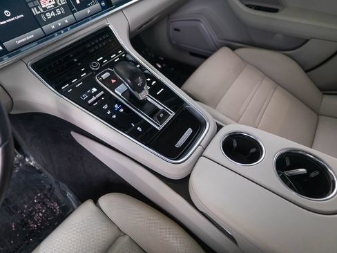 Certified 2023 Porsche Panamera 4 Platinum Edition AWD/4WD image 25