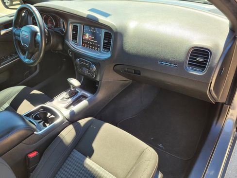 Used 2023 Dodge Charger SXT RWD image 9
