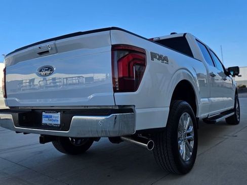 New 2025 Ford F150 Lariat w/ Equipment Group 501A Mid image 5