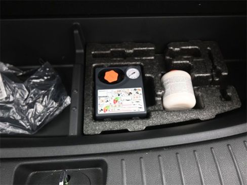 Used 2022 Hyundai Santa Fe Calligraphy w/ Cargo Package image 29