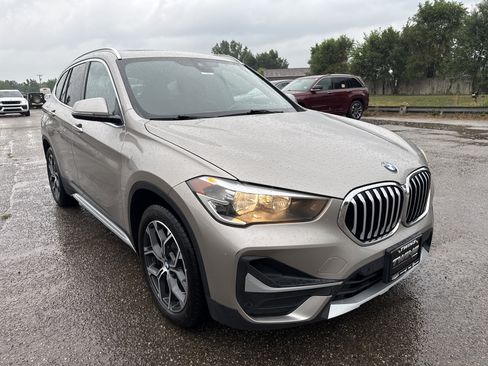 Used 2022 BMW X1 sDrive28i w/ Convenience Package FWD image 1