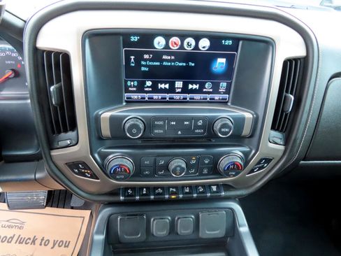 Used 2019 GMC Sierra 3500 Denali w/ Duramax Plus Package image 33
