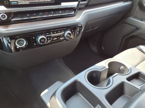 Used 2024 GMC Sierra 1500 SLT RWD image 25