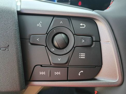 New 2026 Nissan Sentra SR w/ SR Premium Package FWD image 33