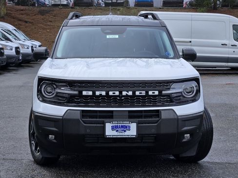 New 2025 Ford Bronco Sport Outer Banks w/ Outer Banks Tech Package+ image 3