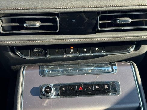 New 2026 Lincoln Aviator AWD image 26