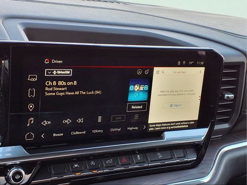 Used 2024 GMC Sierra 1500 SLT w/ SLT Premium Package image 9