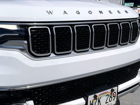 Used 2024 Jeep Wagoneer Series II w/ Flexible Seating Group RWD image 33