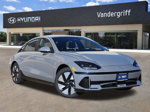 New 2025 Hyundai Ioniq 6 SE image 1