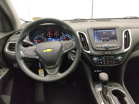 Used 2024 Chevrolet Equinox LT w/ LPO, Floor Liner Package image 22