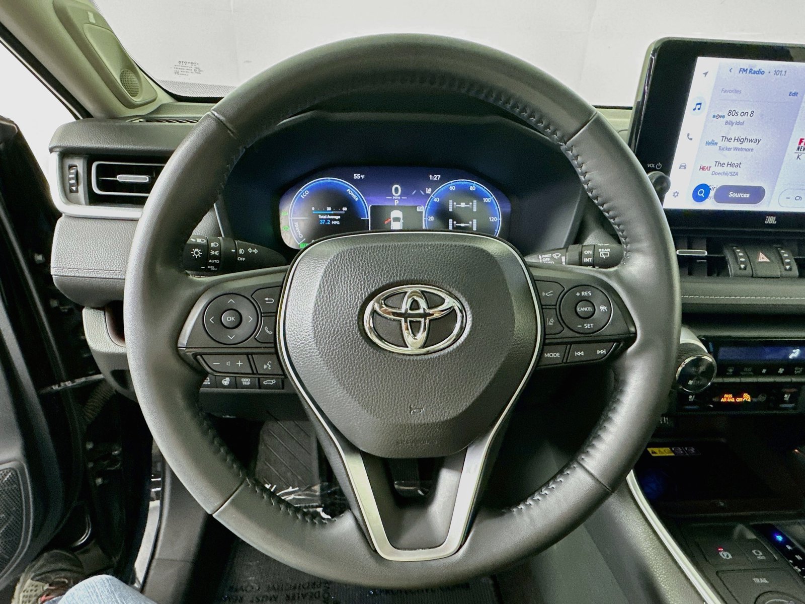 Certified 2025 Toyota RAV4 Limited w/ Advanced Technology Package AWD/4WD image 11