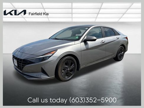 Used 2022 Hyundai Elantra SEL FWD image 1