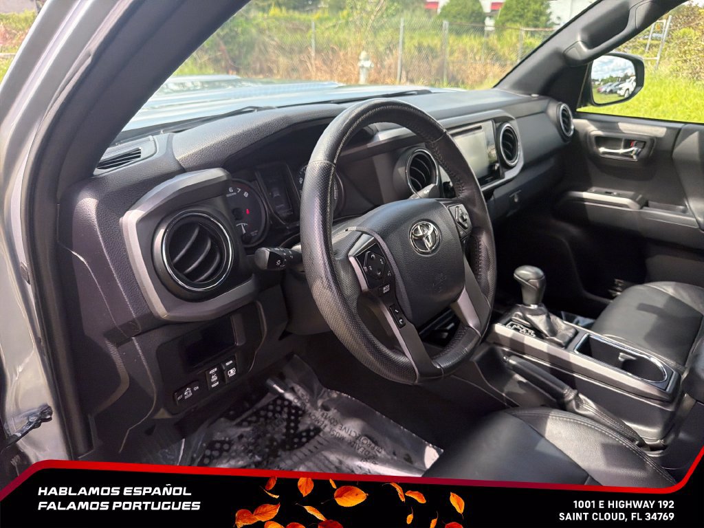 Used 2017 Toyota Tacoma TRD Sport w/ Tow Package RWD image 17