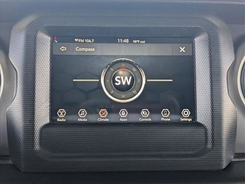 Used 2022 Jeep Wrangler Sport AWD/4WD image 13