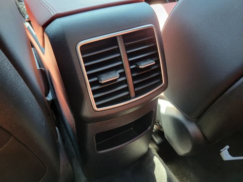 Certified 2025 Kia Sportage SX Prestige AWD/4WD image 31