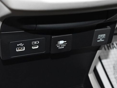 Used 2026 Honda Odyssey Touring image 14