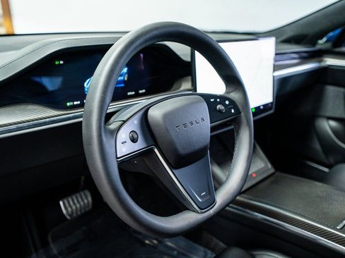 Used 2021 Tesla Model S Plaid image 34