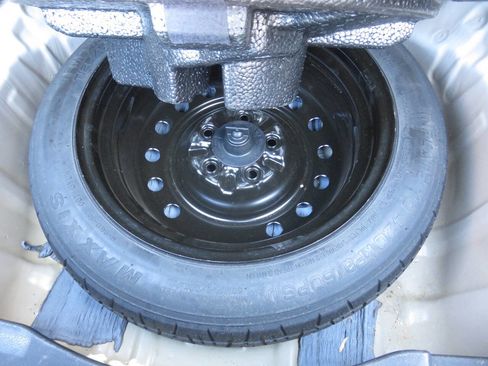 Used 2013 Honda Accord EX-L image 26