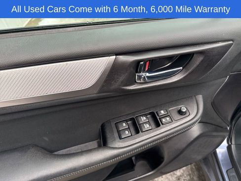 Used 2017 Subaru Outback 2.5i Premium image 11