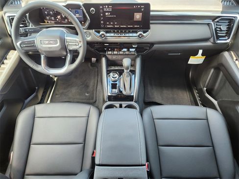 New 2025 GMC Canyon Elevation w/ Convenience Package image 20