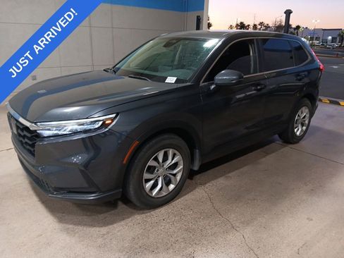 Used 2025 Honda CR-V LX image 1