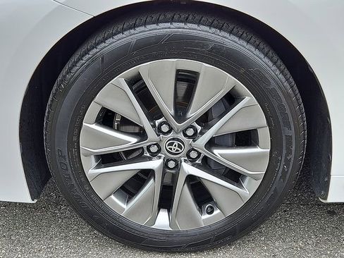Used 2023 Toyota Mirai w/ Advanced Technology Package RWD image 8