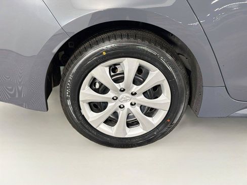 Used 2024 Toyota Corolla LE FWD image 32