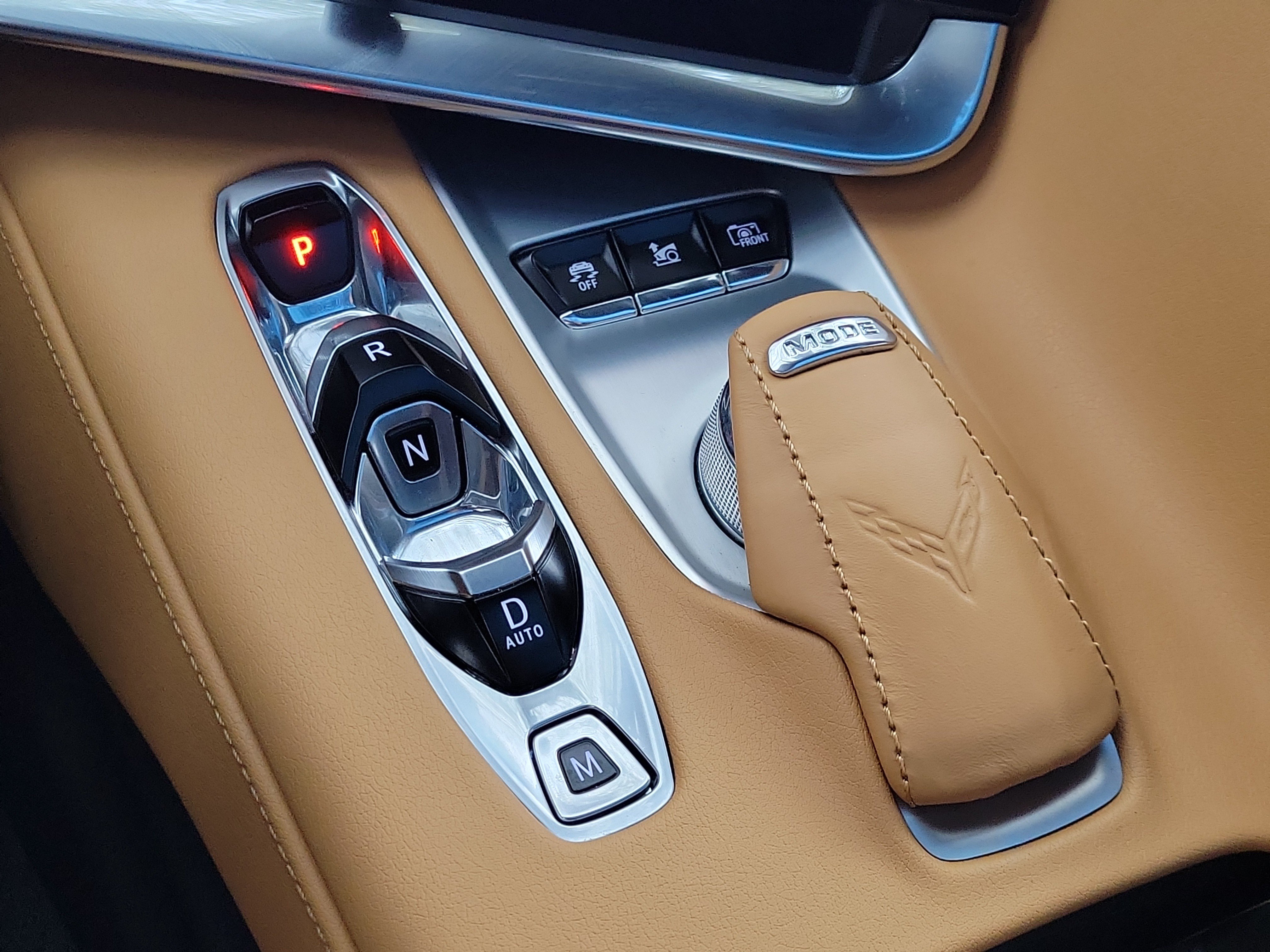 Used 2020 Chevrolet Corvette Stingray Preferred Cpe w/ 2LT Preferred Equipment Group RWD image 32