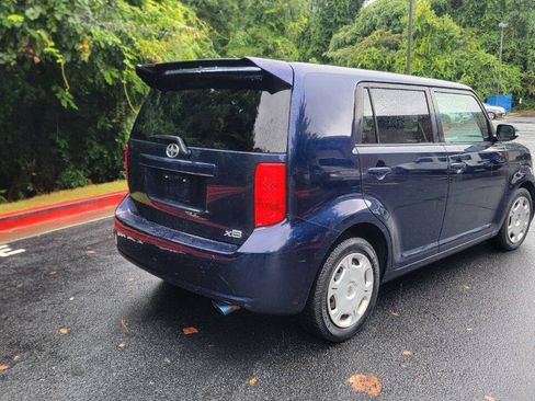 Used 2008 Scion xB FWD image 5