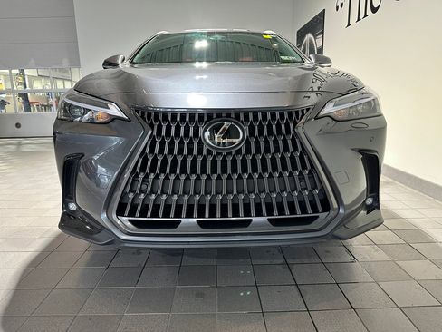 Used 2025 Lexus NX 350h AWD w/ Premium Package image 2