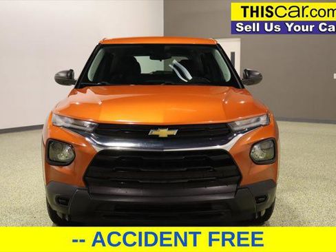 Used 2022 Chevrolet TrailBlazer LS image 2
