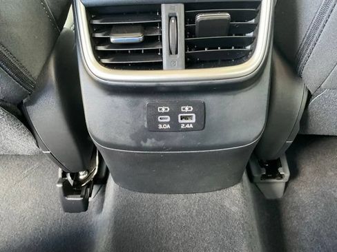 Certified 2024 Subaru Outback Premium AWD/4WD image 17