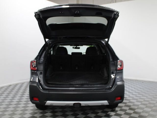 Used 2023 Subaru Outback Limited AWD/4WD image 16