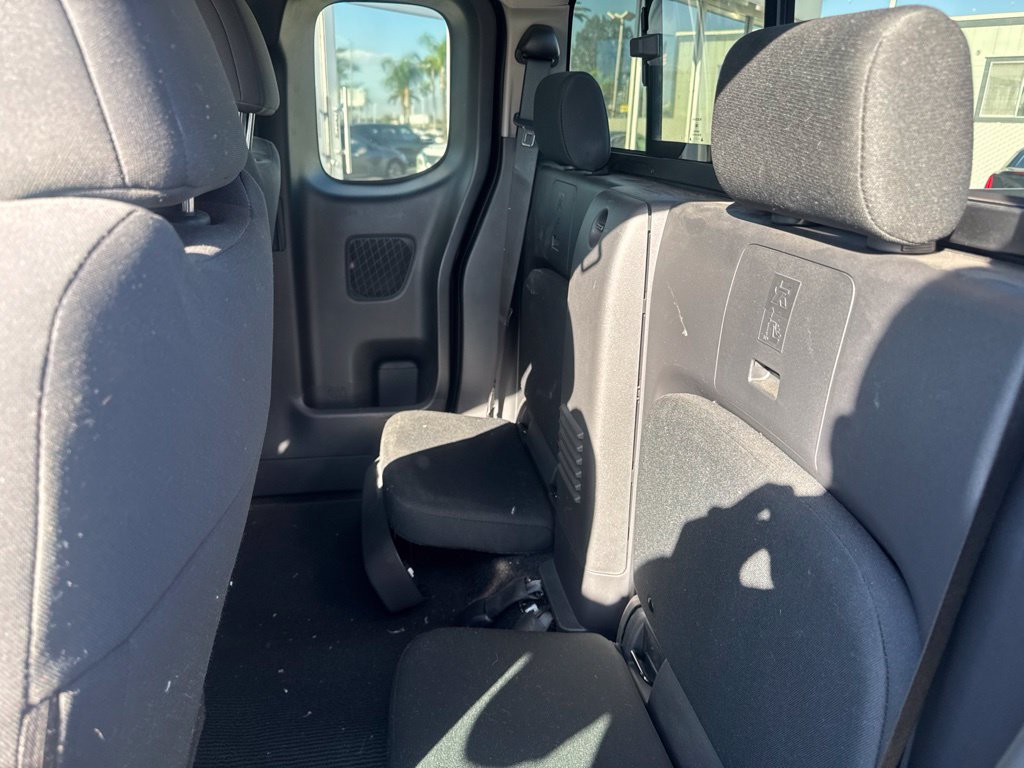 Used 2025 Nissan Frontier S RWD image 14