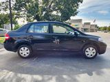 Used 2011 Nissan Versa Sedan image 4