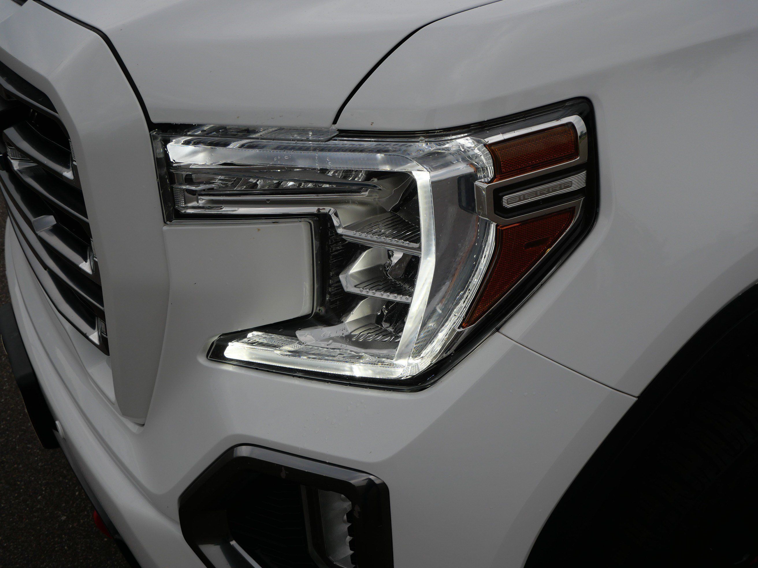 Certified 2021 GMC Sierra 1500 AT4 w/ AT4 Premium Package AWD/4WD image 15