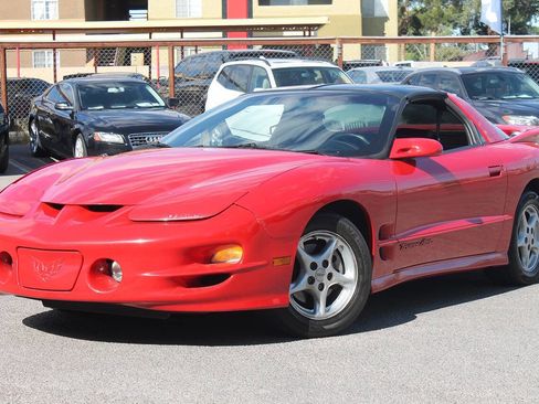 Used 2000 Pontiac Firebird Formula w/ Security Pkg RWD image 4