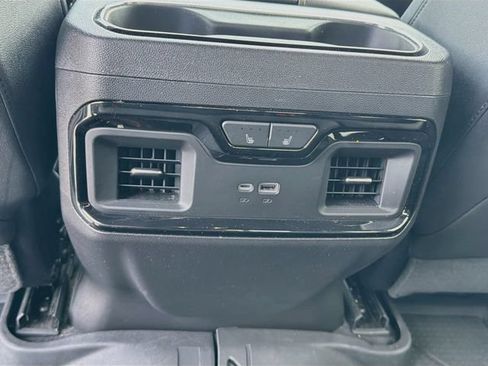 Used 2024 Chevrolet Silverado 1500 ZR2 w/ Technology Package AWD/4WD image 18