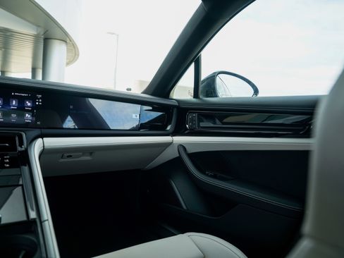 New 2026 Porsche Panamera 4 image 27