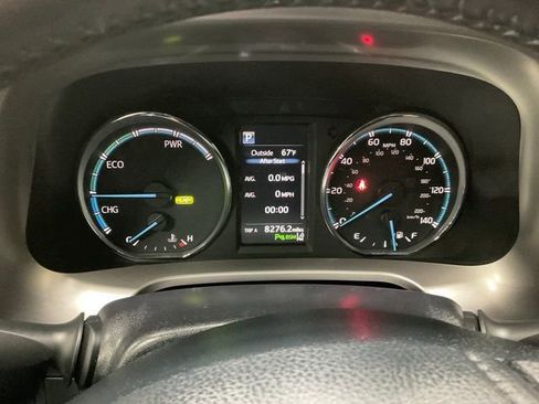 Used 2016 Toyota RAV4 Limited image 10