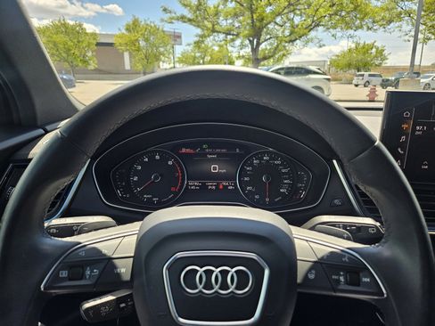 Used 2023 Audi Q5 2.0T Premium AWD/4WD image 11