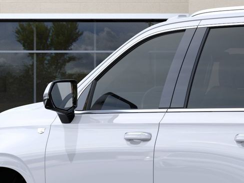 New 2026 Cadillac Escalade Luxury w/ Touring Package AWD/4WD image 12