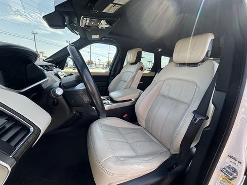 Used 2018 Land Rover Range Rover Sport HSE AWD/4WD image 13