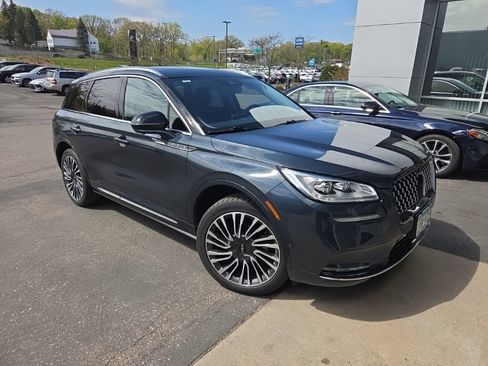 Used 2020 Lincoln Corsair Reserve w/ Equipment Group 202A AWD/4WD image 8