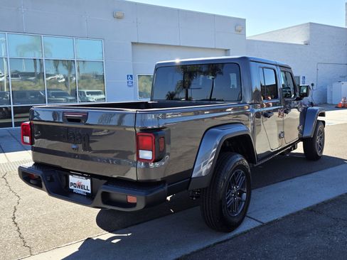 New 2026 Jeep Gladiator Sport AWD/4WD image 5