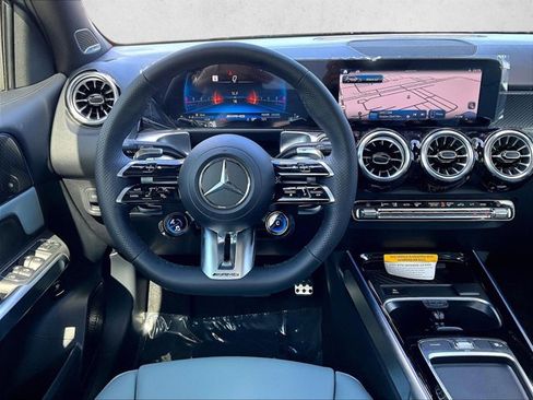 New 2026 Mercedes-Benz GLB 35 AMG 4MATIC image 18